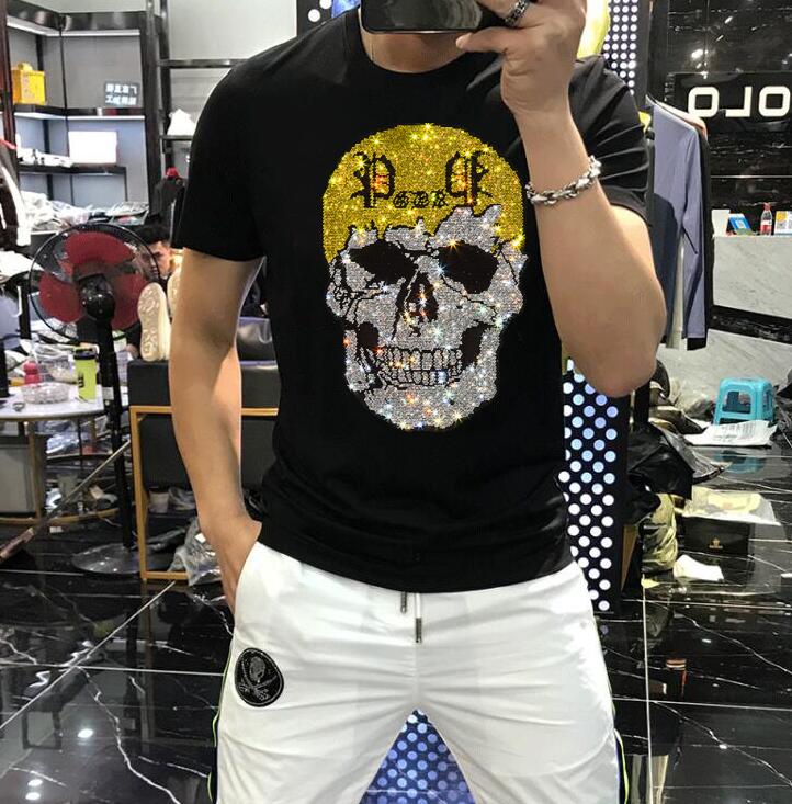Nuova T-Shirt da Uomo a Tre Co - Gothic Streetwear Brand recensione e prezzo