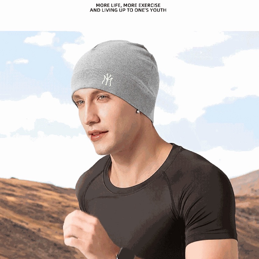 Cappello a cuffia alla moda un - Streetwear Brand Beanie recensione e prezzo