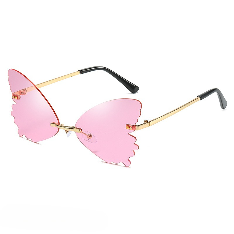 Occhiali da sole vintage a for - Streetwear Brand With Butterfly recensione e prezzo